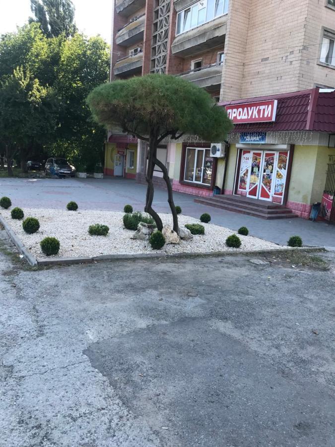 Чудова Квартирка В Кам'Янці -Подільському Kamianets-Podilskyi Exterior photo